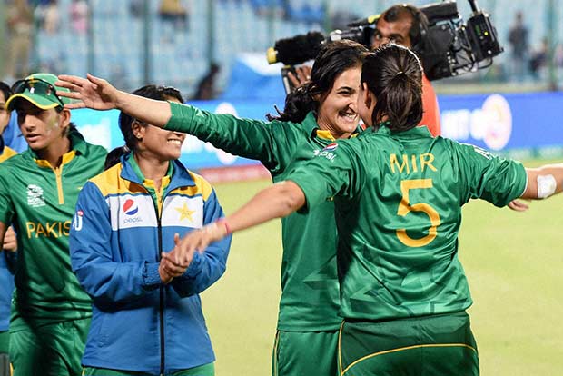Pakistan women get the better of India in a rain-hit match
