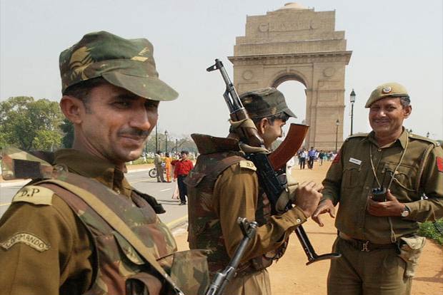 Ex-Pak soldier planning terror attacks in Delhi: Agencies