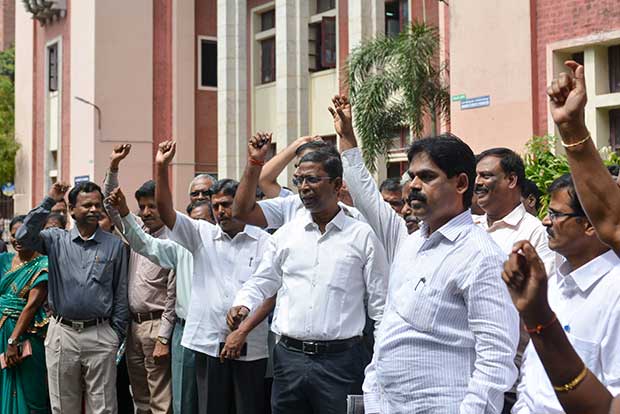 Madras University faculty demand security