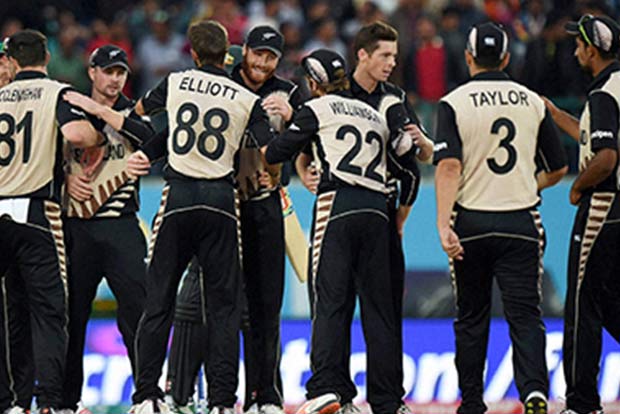 New Zealand wins the 3rd ODI against Pakistan by 43 runs and sweeps the series