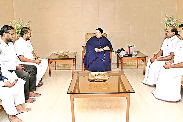 Small parties make AIADMK a big alliance