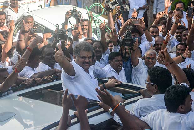 26 seats for TMC in DMDK-PWF combine