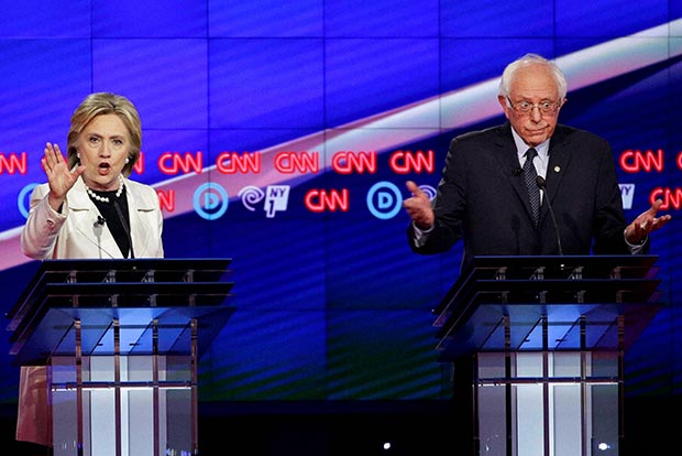 Clinton, Sanders in fierce debate for NY