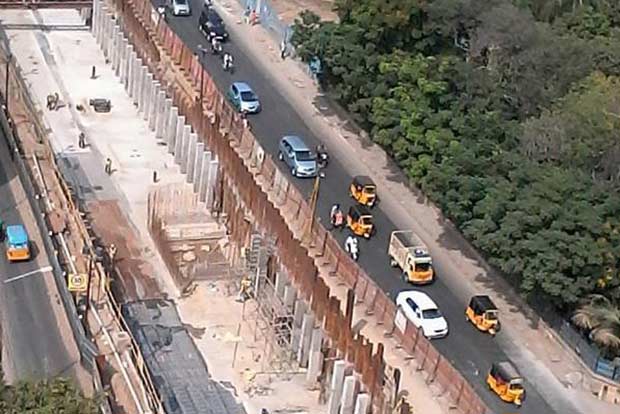 Delay in Anna Salai Metro work irks road users