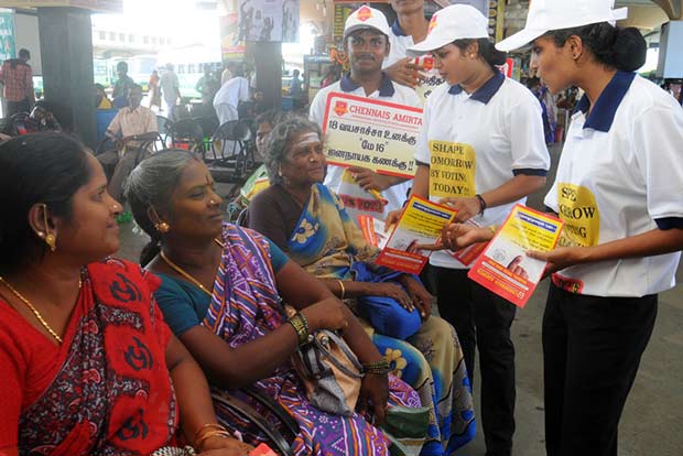 Youth take message of voting to people