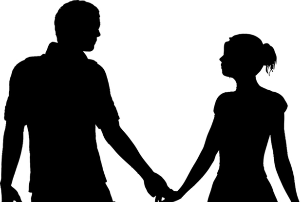 Industrialist seduced, robbed; woman, four others held