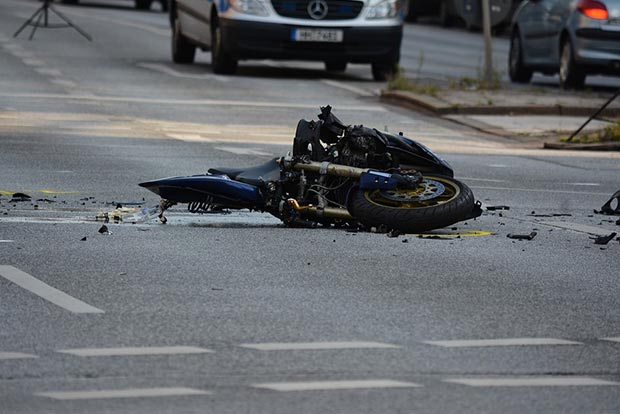 Two teenagers on motorbike run over by Pondy govt bus on ECR