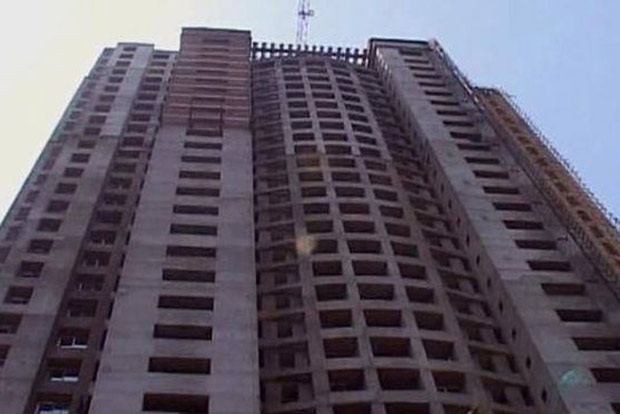 HC directs demolition of Adarsh building, stays order for 3 months