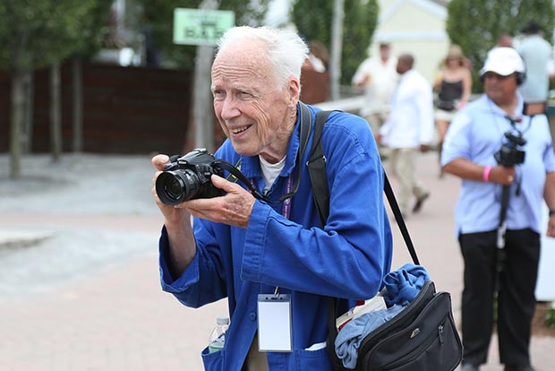 Iconic fashion photographer Bill Cunningham dead at 87