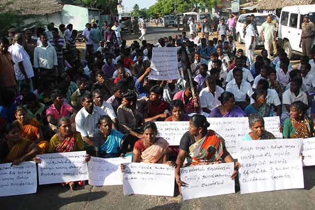 Fishermen demand promised harbour
