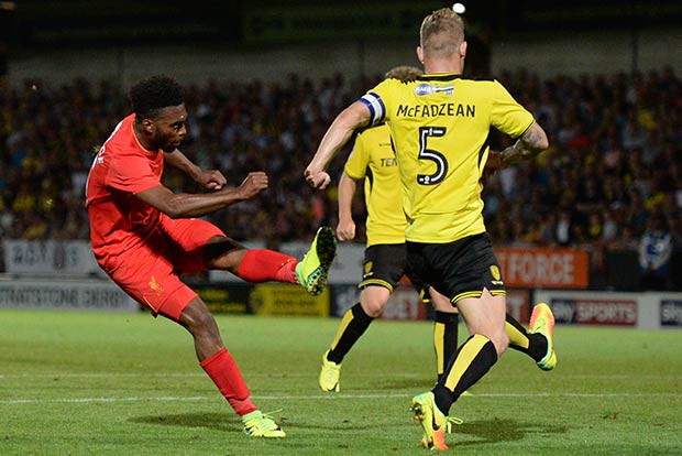 Liverpool cruise, Chelsea squeeze in League Cup