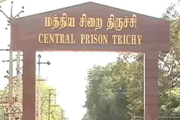 Inquiry ordered after Tiruchy jail warden strip searched
