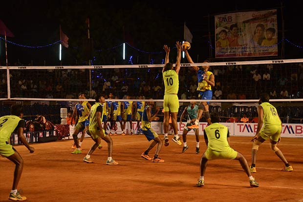 KSEB, SRM record wins