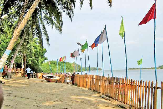 MLA assaults boathouse manager in Union Territory
