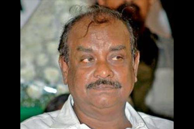 Income Tax raids on premises of ex-Minister, jeweller and medical college
