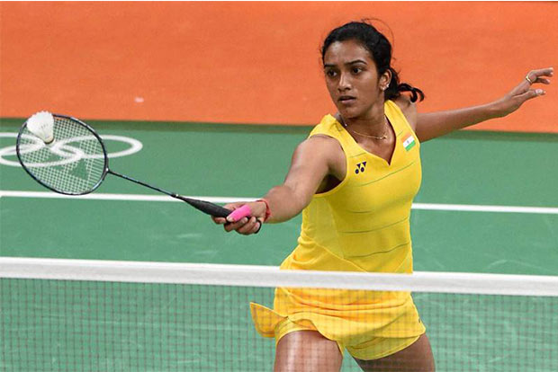 Sindhu retained by Chennai Smashers; Hyderabad Hunters pick Marin
