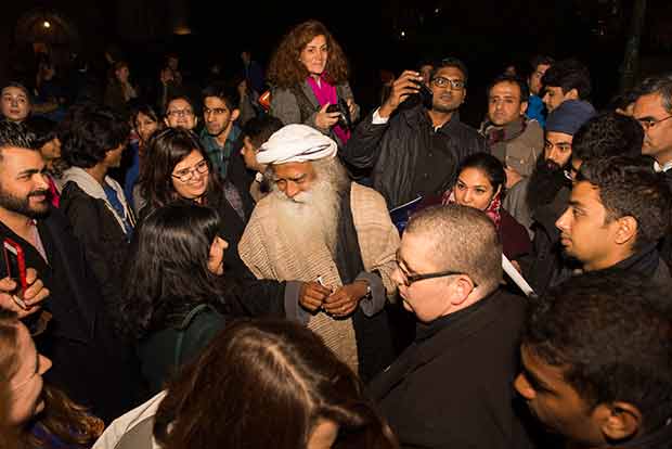 Sadhguru’s book launched in London Sadhguru’s book launched in London
