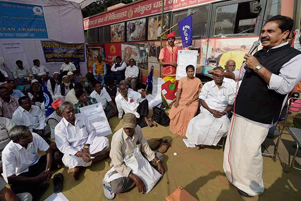 Fishermen seek action to safeguard coastline
