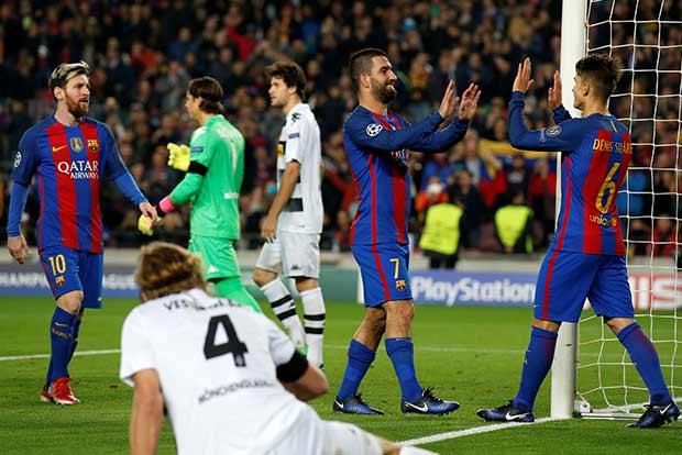 Turan upstages Messi as Barca crush Gladbach