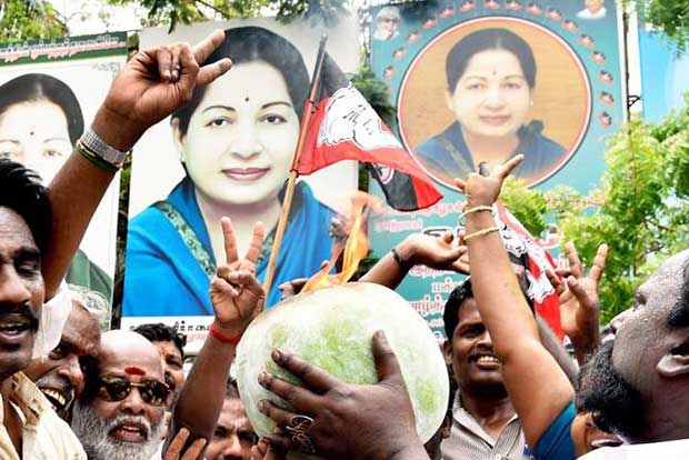Sidelined leaders hope for a comeback in party