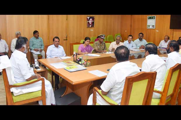 Violent Vardah: Chief Minister puts relief operations in top gear