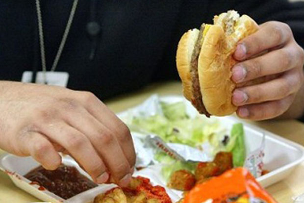 Aggressive marketing gets kids addicted to junk food in Tamil Nadu, finds study