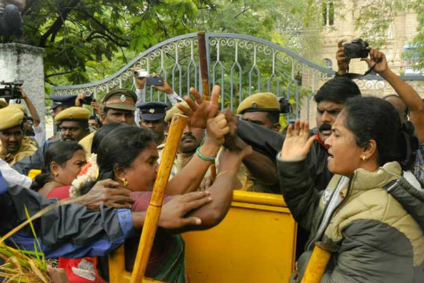 Farmers demand government to declare Tamil Nadu as drought-hit
