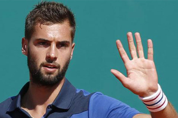 Boxing keeps Paire in the game