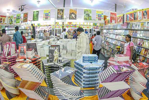 Book fair keeps pace with technology