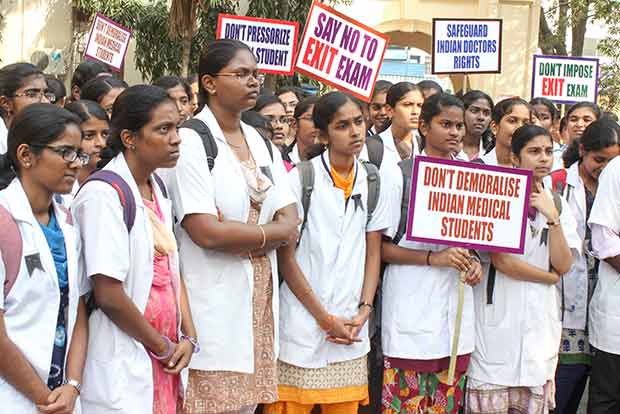 Doctors against national exit test