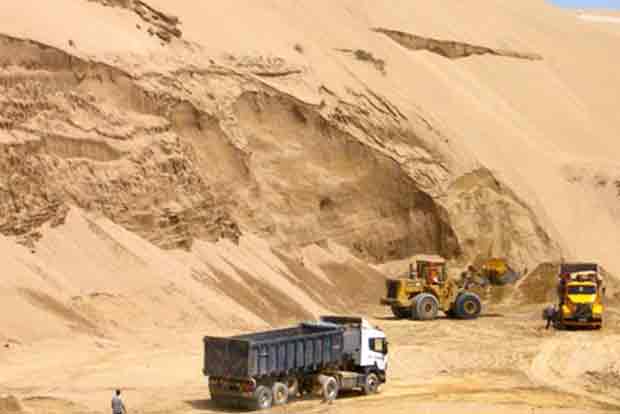 Stir against sand quarry
