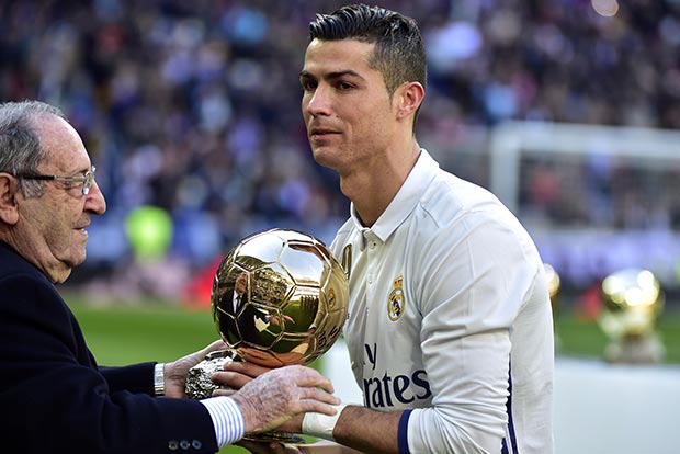 Ronaldo opens his account in 2017