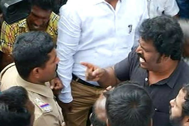 Jallikattu supporters taken into custody