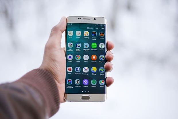 ‘20% firms to shift to smartphones for access by 2020’