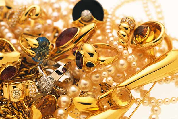 Gold, silver looted from bank