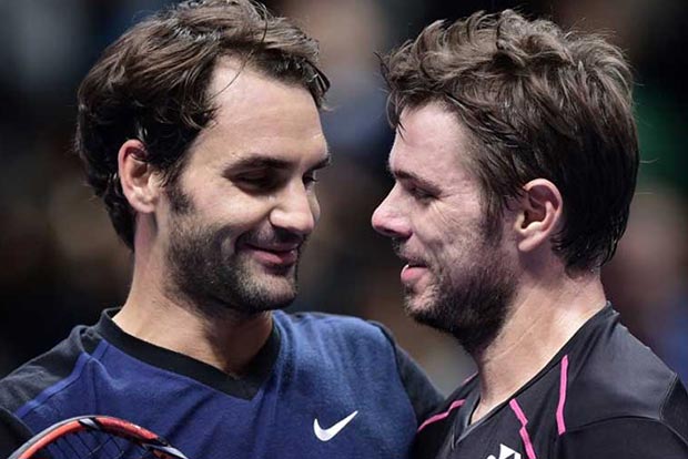 Wawrinka, Federer book last-eight spots