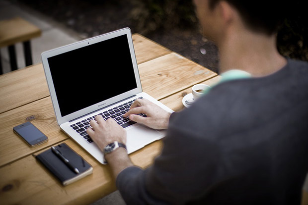 IT, telecom expect more for e-security, broadband in budget