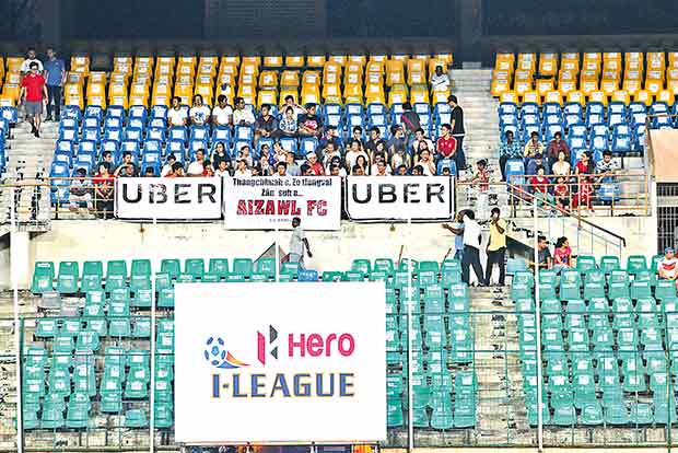 Fans let Chennai football down