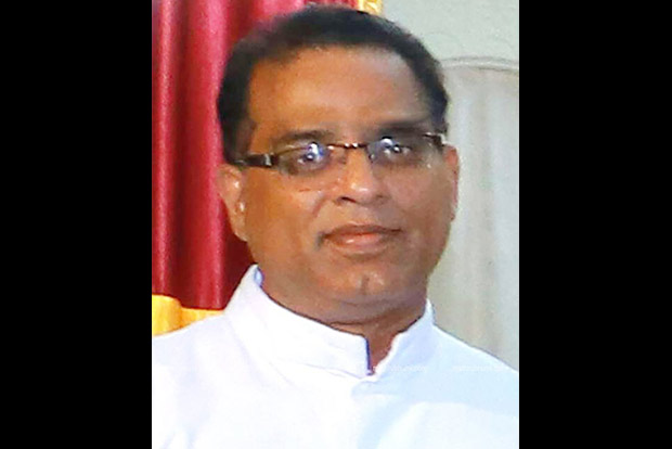 Vicar arrested on charge of impregnating minor girl in Kerala