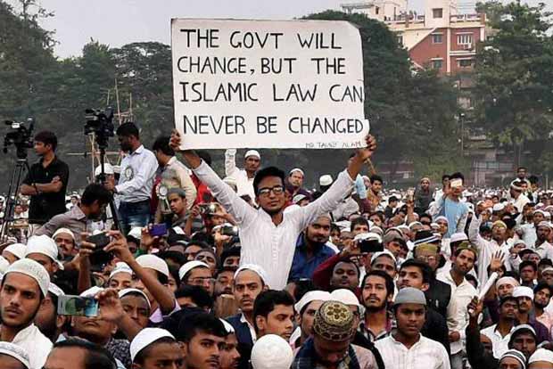 3.50 crore women support Shariyat, triple talaq: AIMPLB
