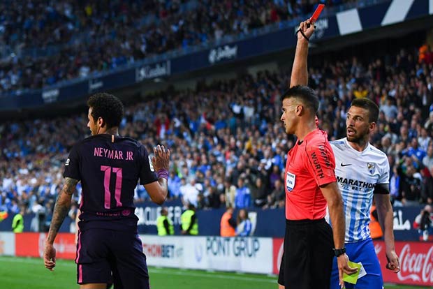 Neymar sees red in Barcelona loss