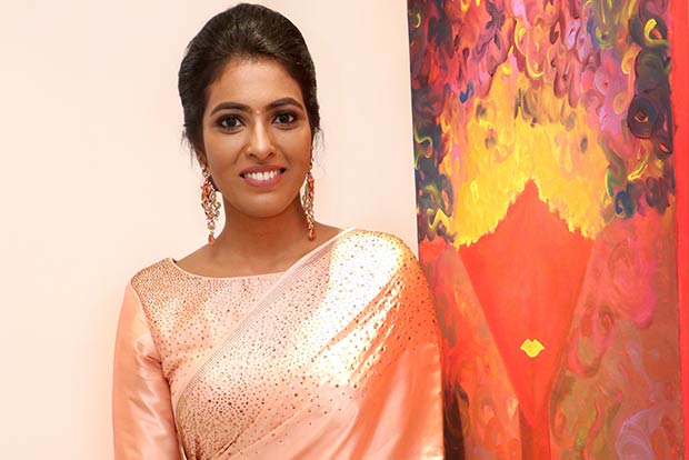 Artist explores expressionism on three diverse mediums Artist explores expressionism on three diverse mediums