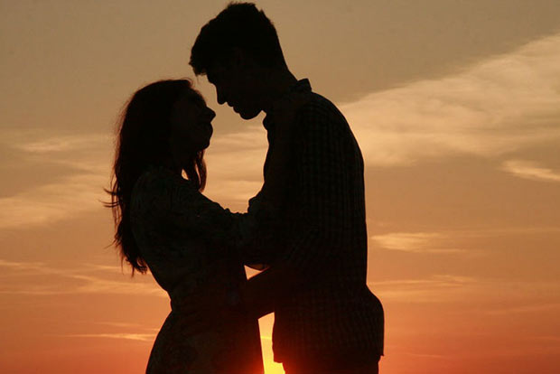 Expressing gratitude may help boost your relationship, health