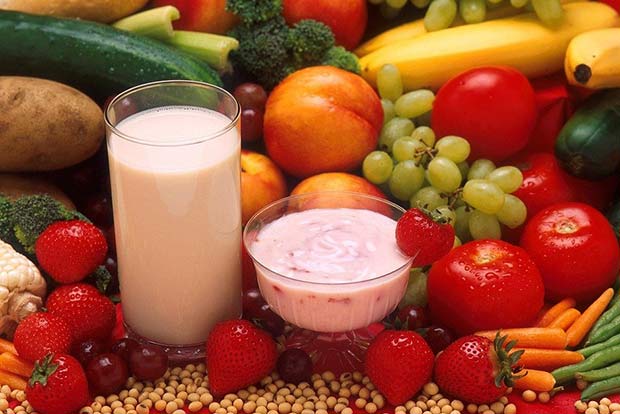 Pick banana, melon, cold milk to fight acidity