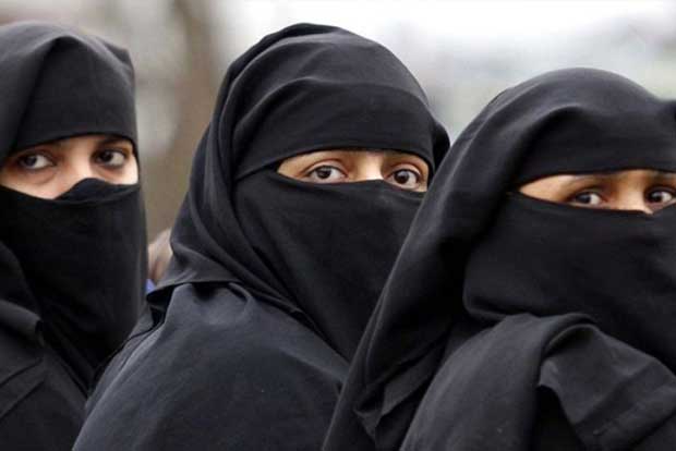 SC to commence hearing from tomorrow on triple talaq