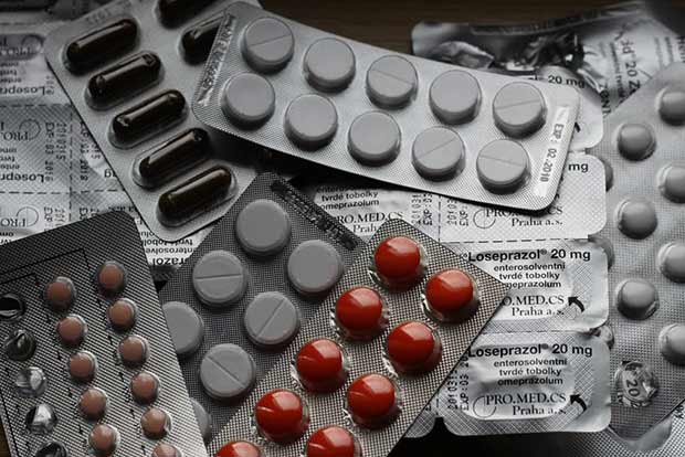Italian police seize 37m painkilling pills from India bound for IS terrorists