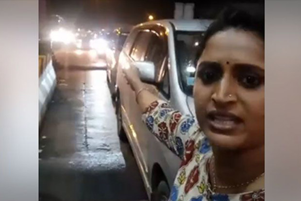 Surabhi goes live over toll plaza plight Surabhi goes live over toll plaza plight