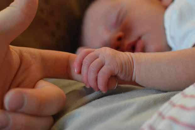 Pakistan infant gets Indian medical visa after father tweets Sushma Swaraj