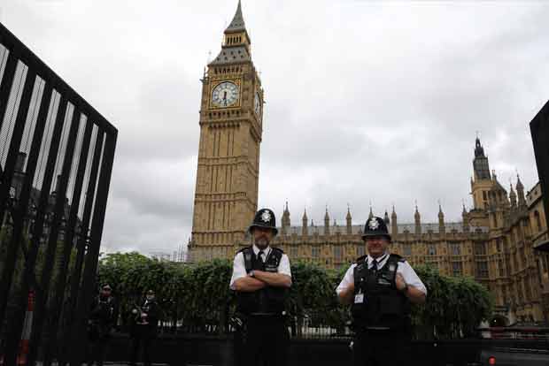 London Bridge attackers had planned to use 7.5 tonne lorry