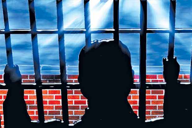 11 Pakistani prisoners released by India